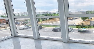 Панорамное остекление балкона Михайловка цена от 11 тыс. руб. м/п.